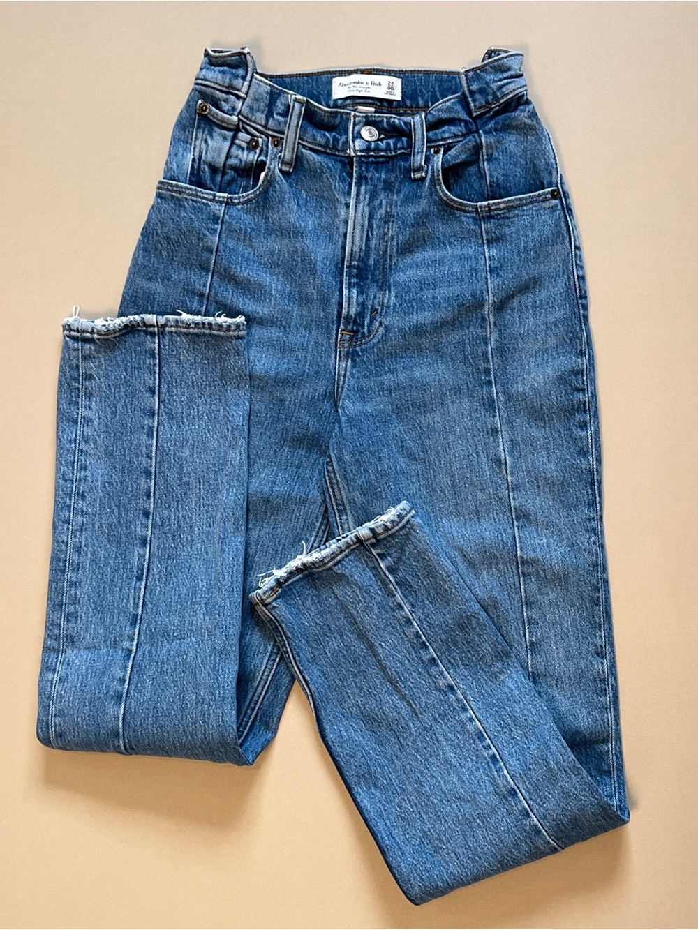 Abercrombie & Fitch Curve Love 90s Straight Ultra High Rise Seamed Jeans Size 24